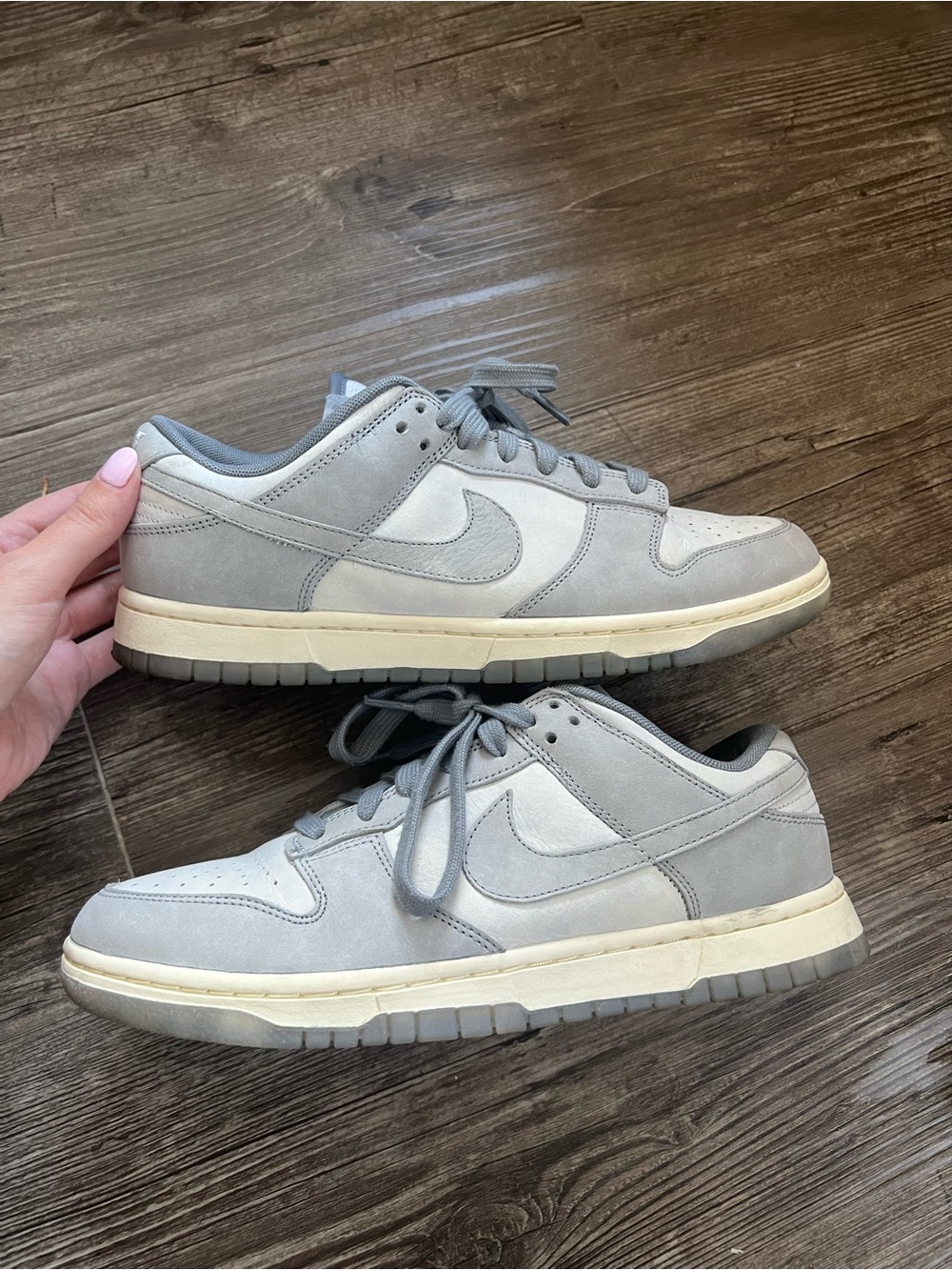 Nike Low-Top Sneakers in Light Blue Gray